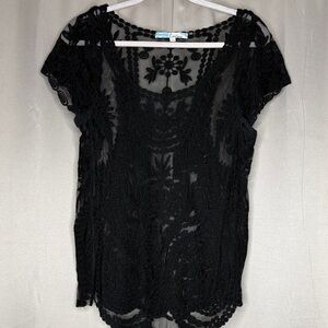 Black lace short sleeve